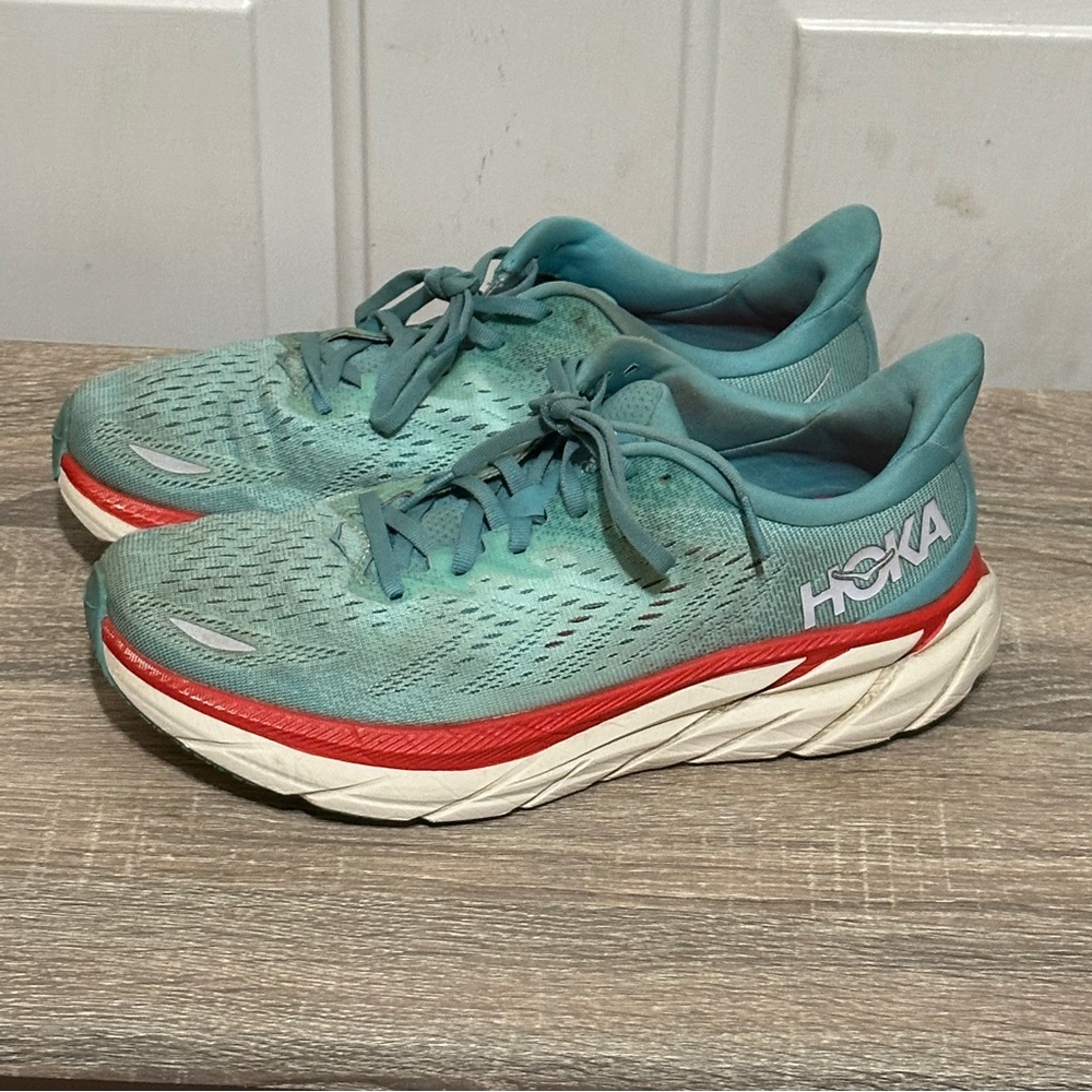 Hoka One One Clifton 8 Womens Size 8.5B Blue Red Athletic Running Shoes Sneakers